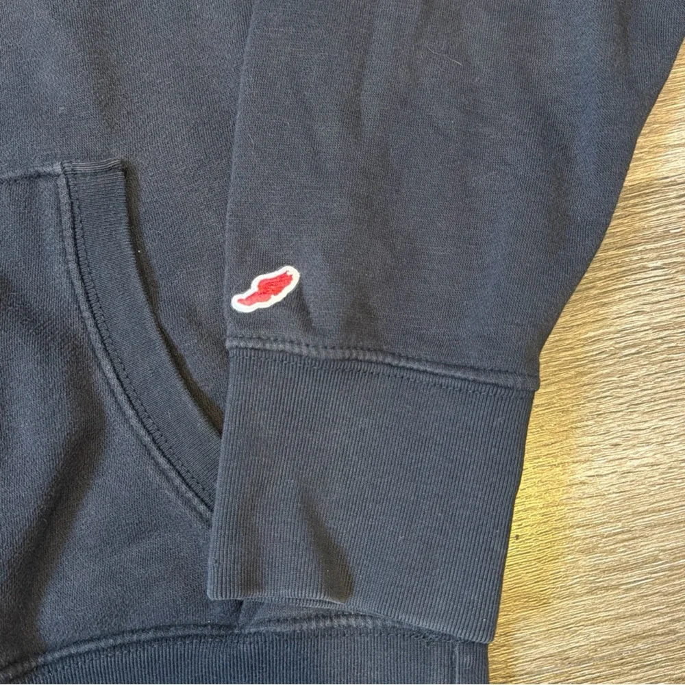 League Southern New Hampshire University Hoodie Pullover Navy Women’s Medium - Picture 5 of 5